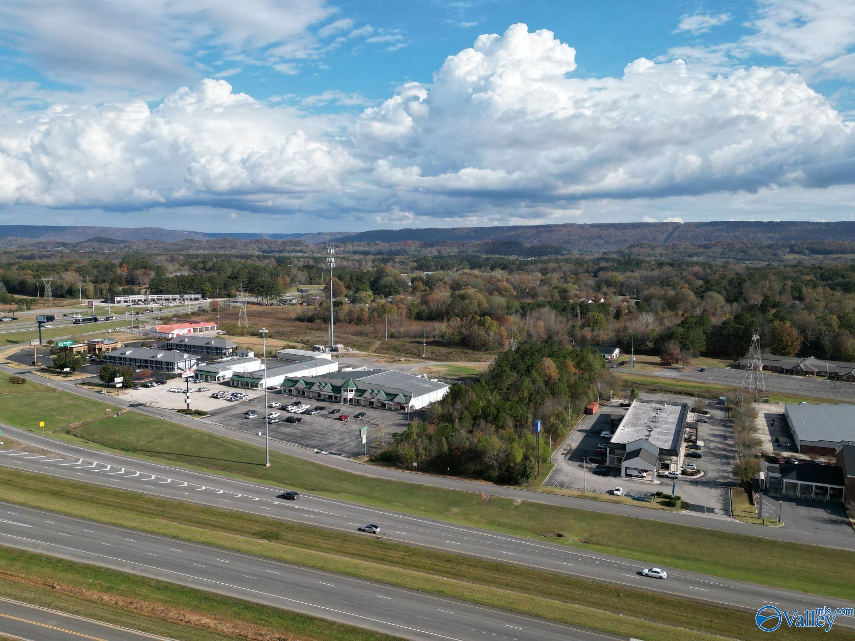 Scottsboro, Alabama 35769, United States, ,Commercial,Active,74121