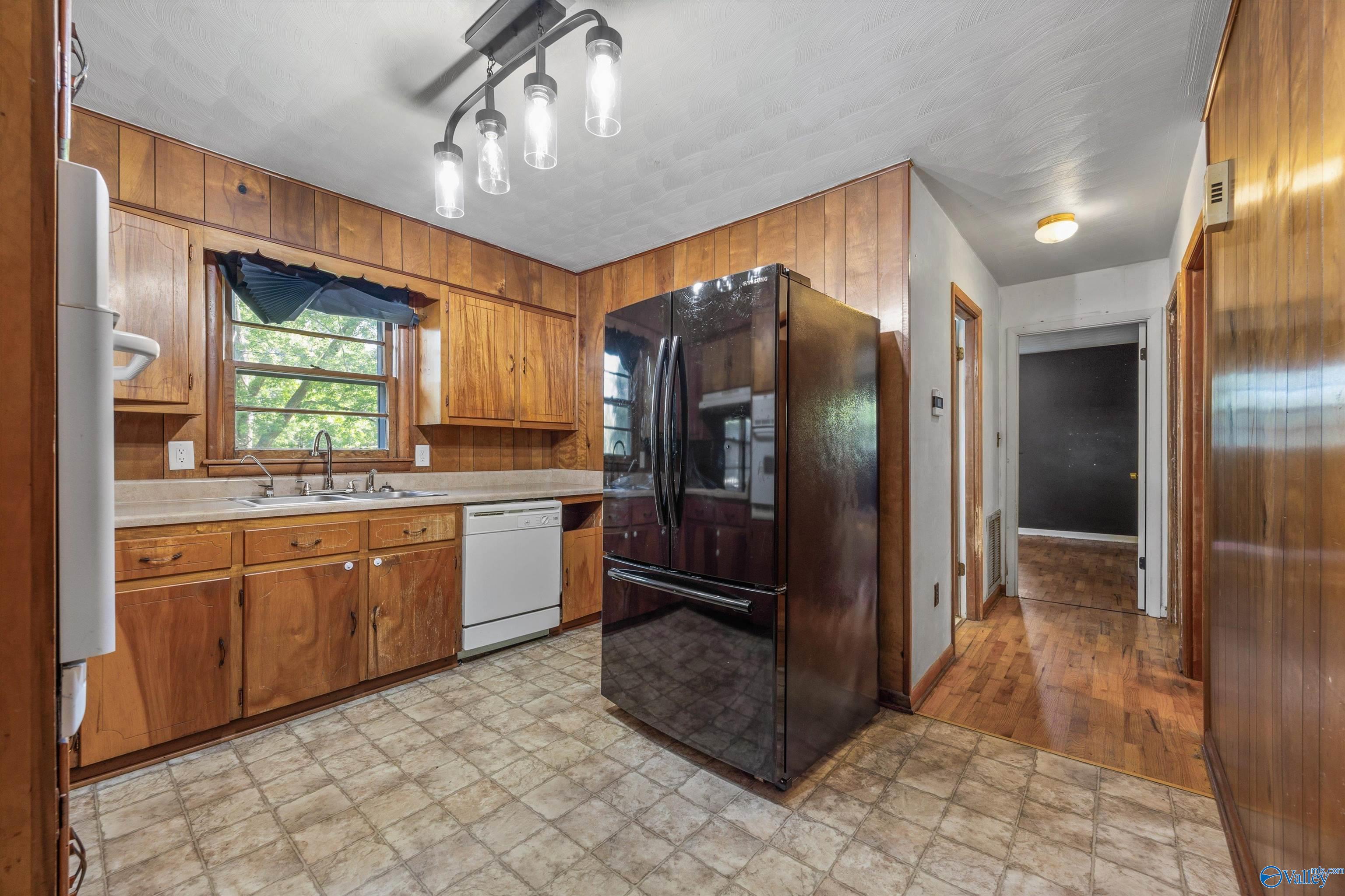 1004 Crestline Place, Hartselle, Alabama image 9