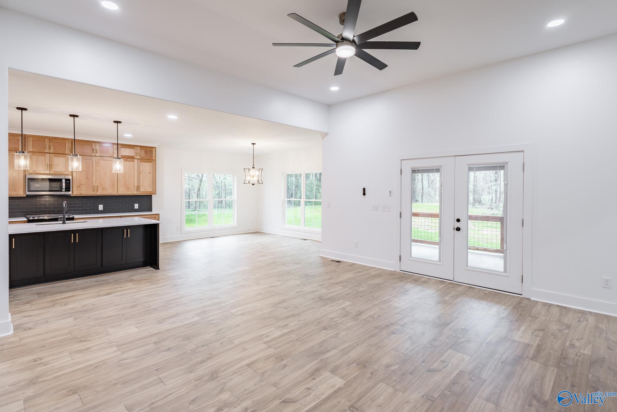 126 Pavilion Drive, Meridianville, Alabama image 9