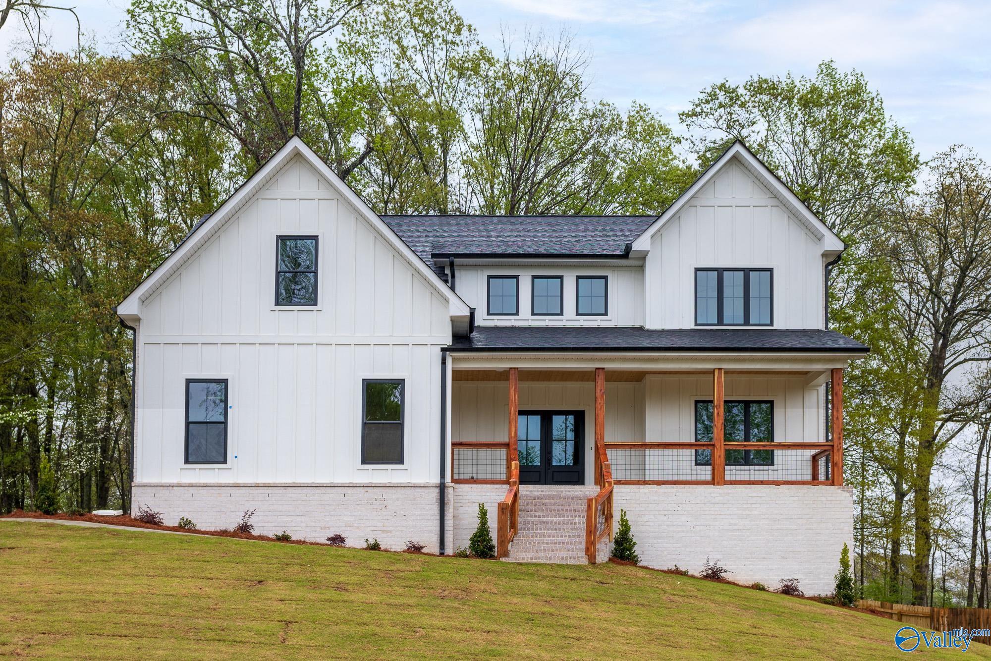 126 Pavilion Drive, Meridianville, Alabama image 3