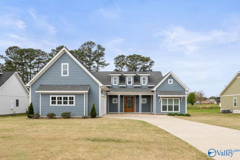 Homes For Sale - 17923 Alma Lane<br/> Limestone County, Athens, AL 35613