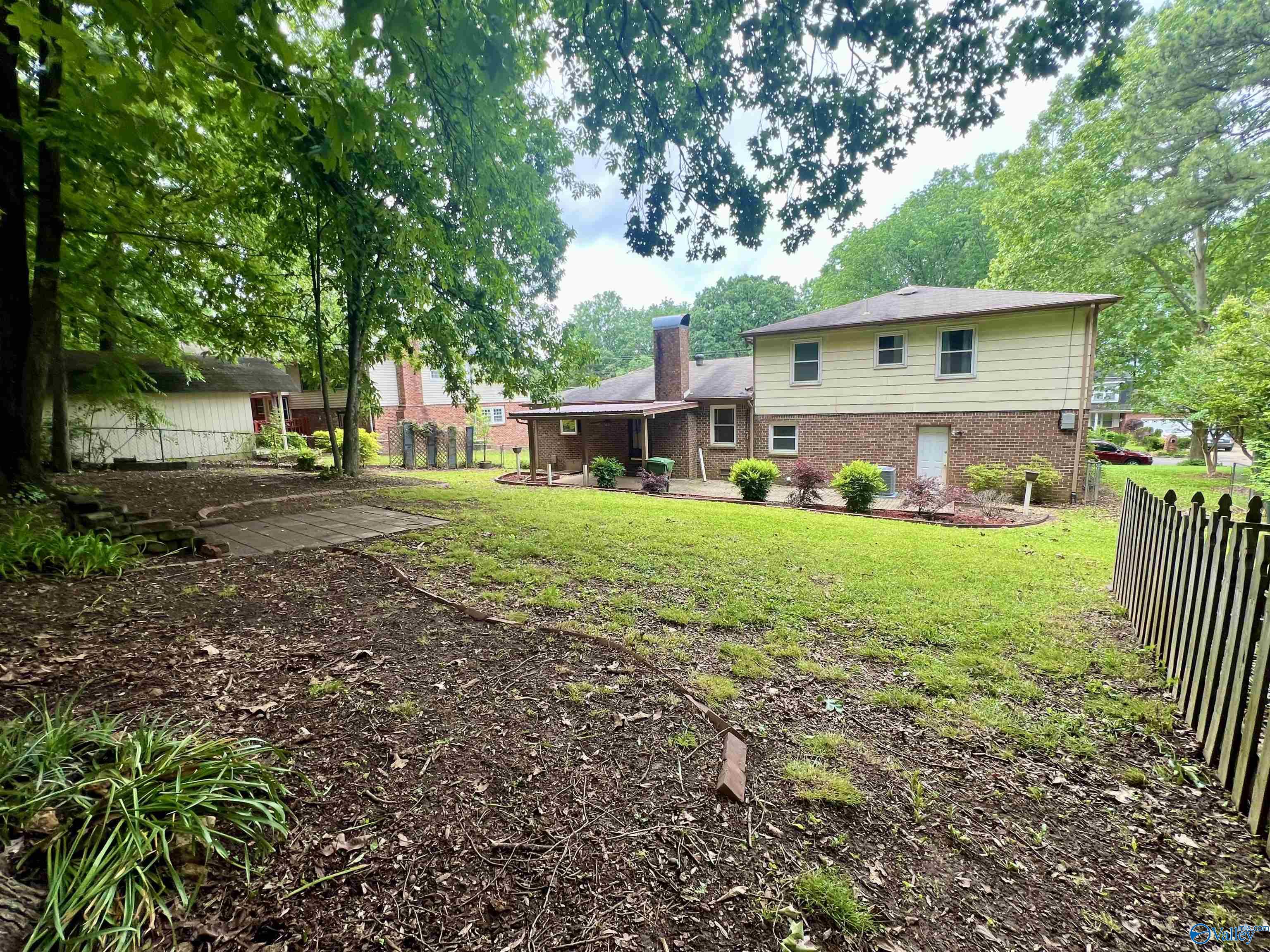 11207 Suncrest Drive, Huntsville, Alabama image 5