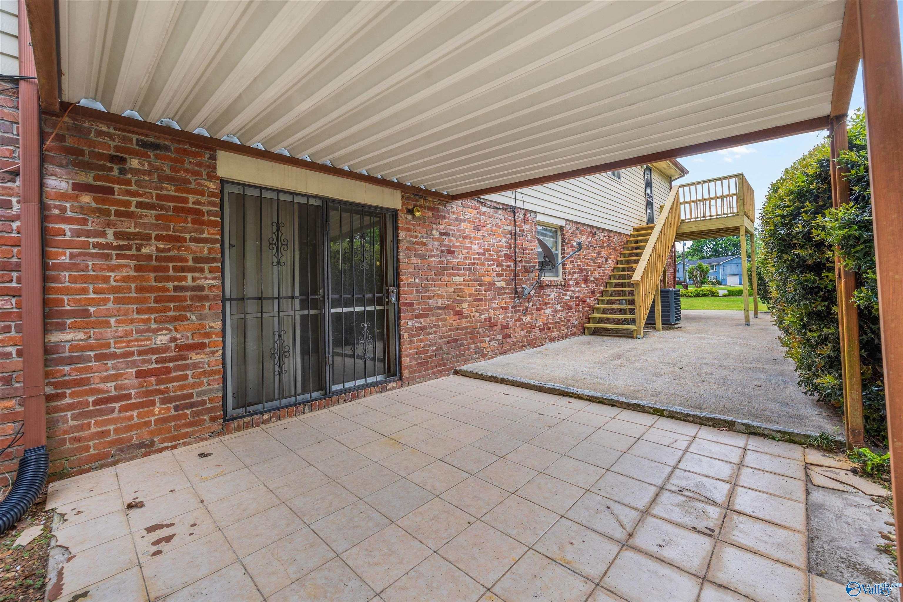 3911 Gardenside Drive, Huntsville, Alabama image 29