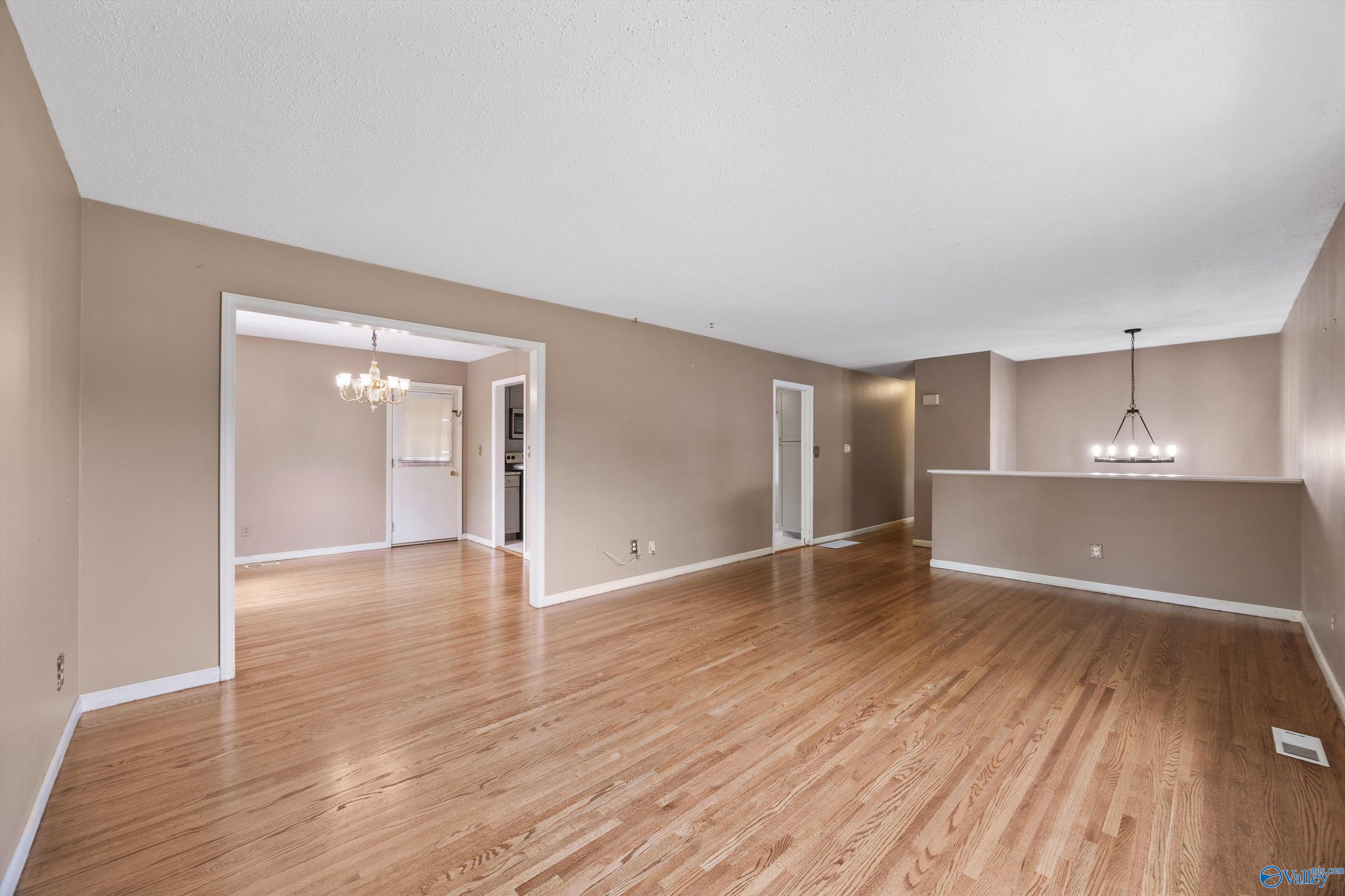 3911 Gardenside Drive, Huntsville, Alabama image 6