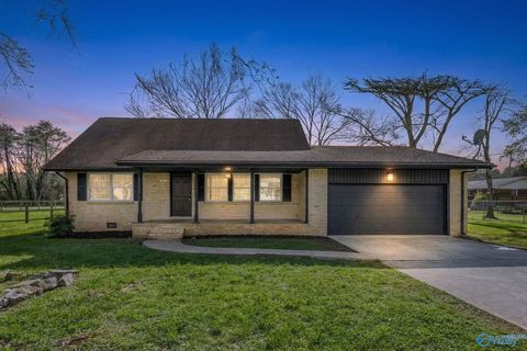 Homes For Sale - 1003 Mahan Drive<br/> Madison, AL 35758