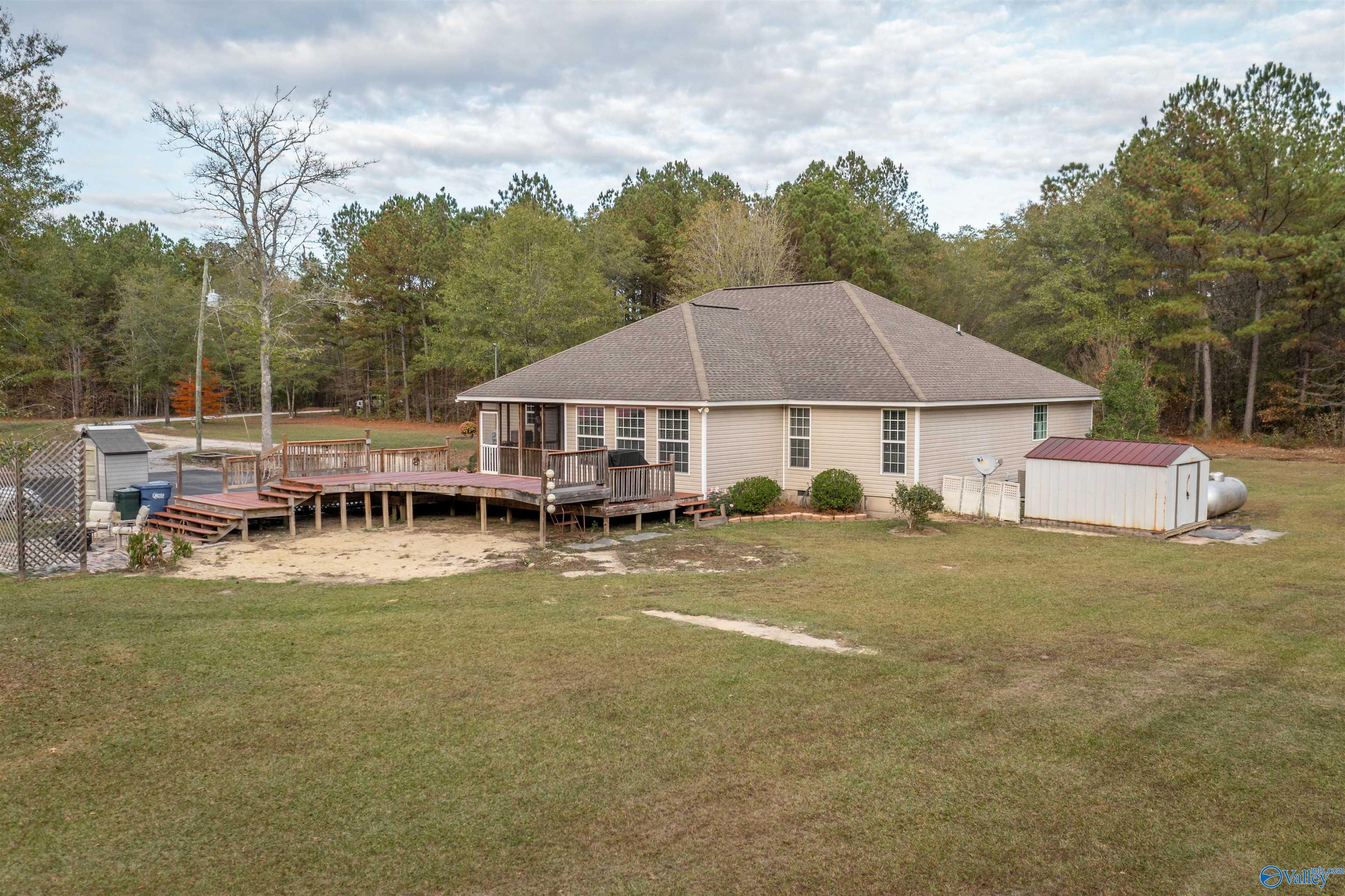 3252 Reaves Road, Hokes Bluff, Alabama image 22