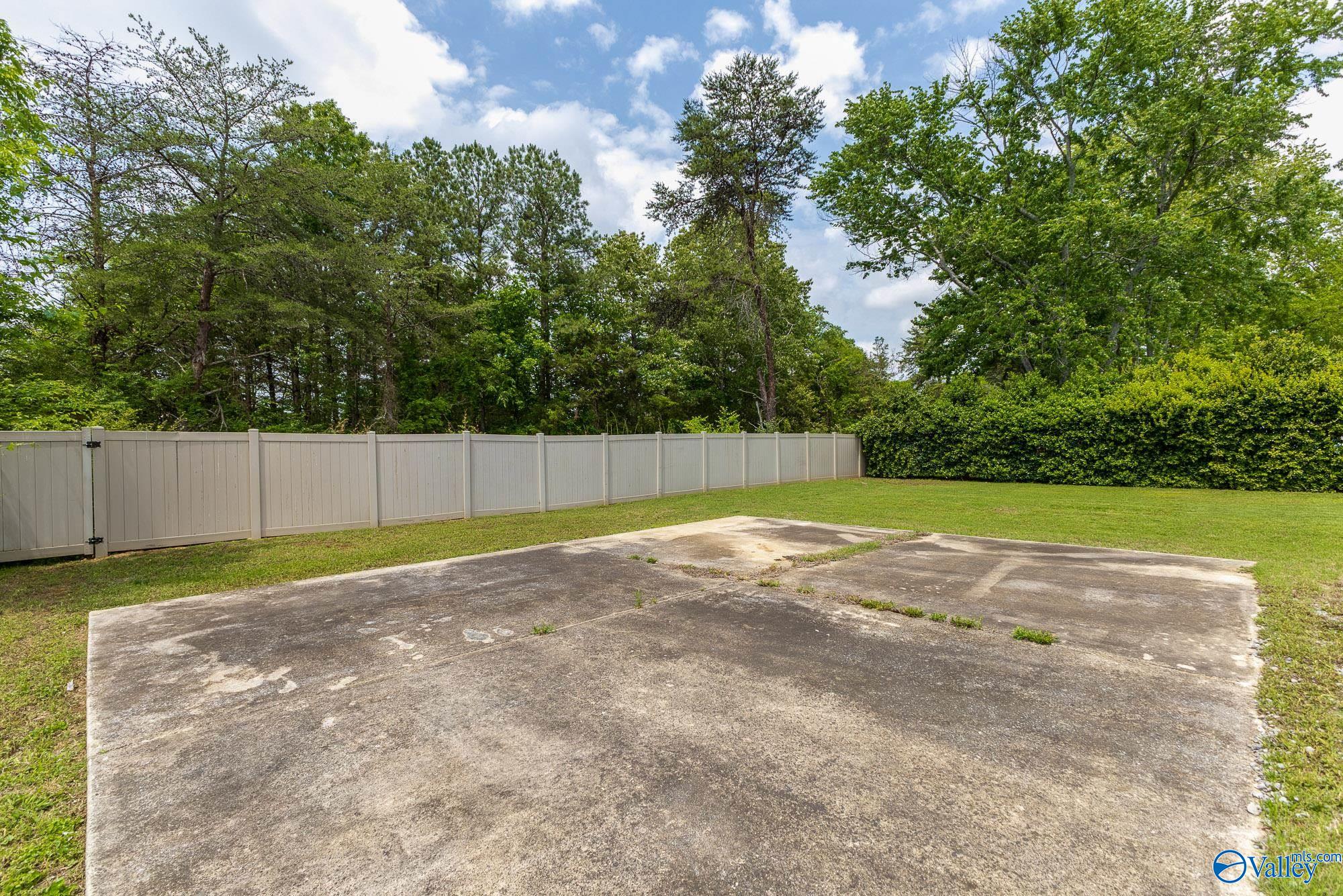 12110 Chicamauga Trail, Huntsville, Alabama image 32