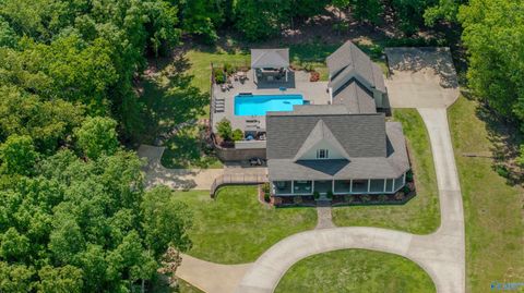 Homes For Sale - 801 County Road 453<br/> Lexington, AL 35648