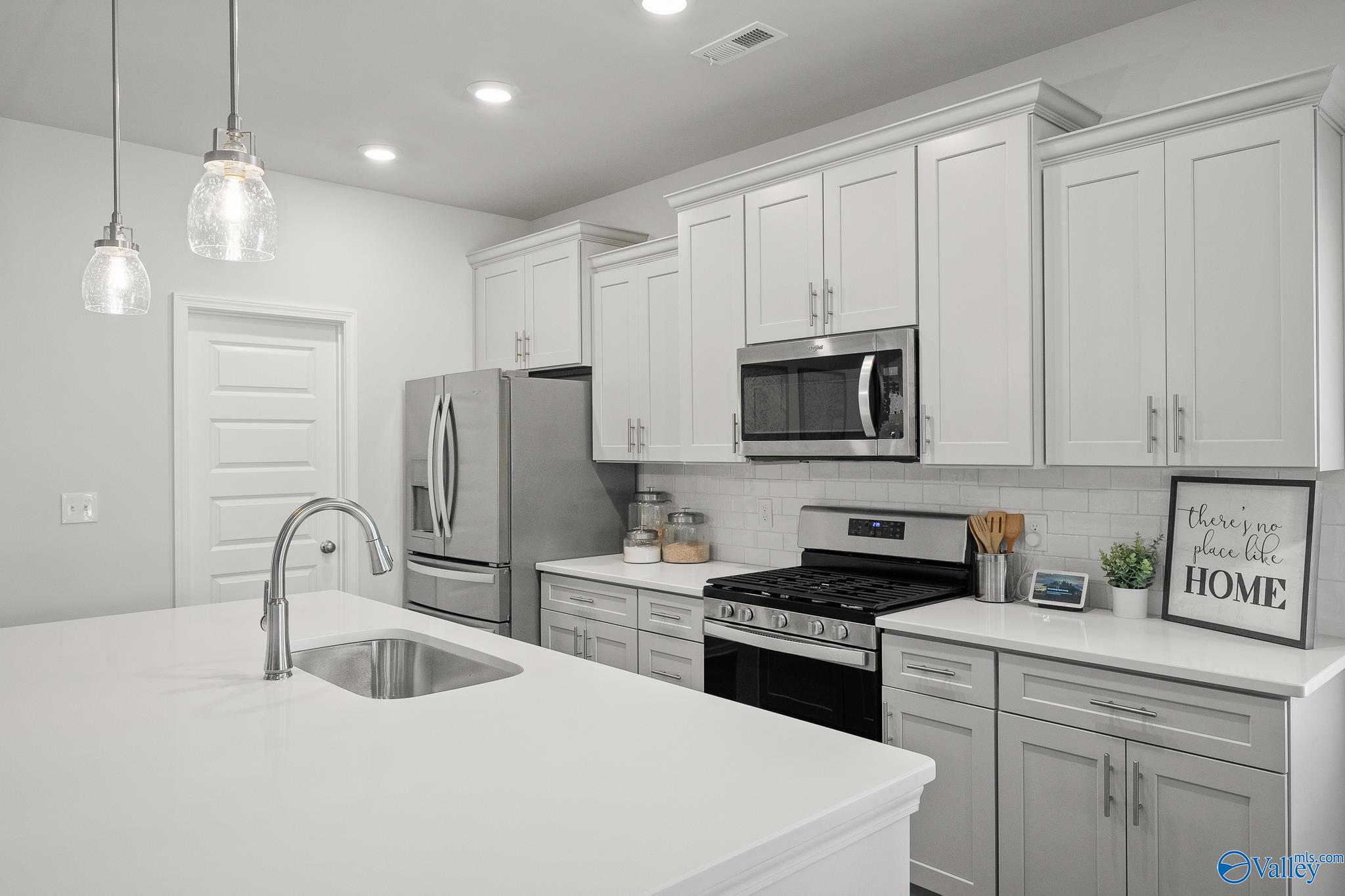 106 Virtue Way, Harvest, Alabama image 19