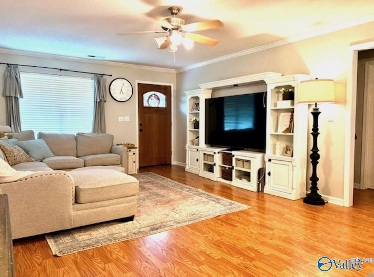 671 Watts Road, Boaz, Alabama image 2