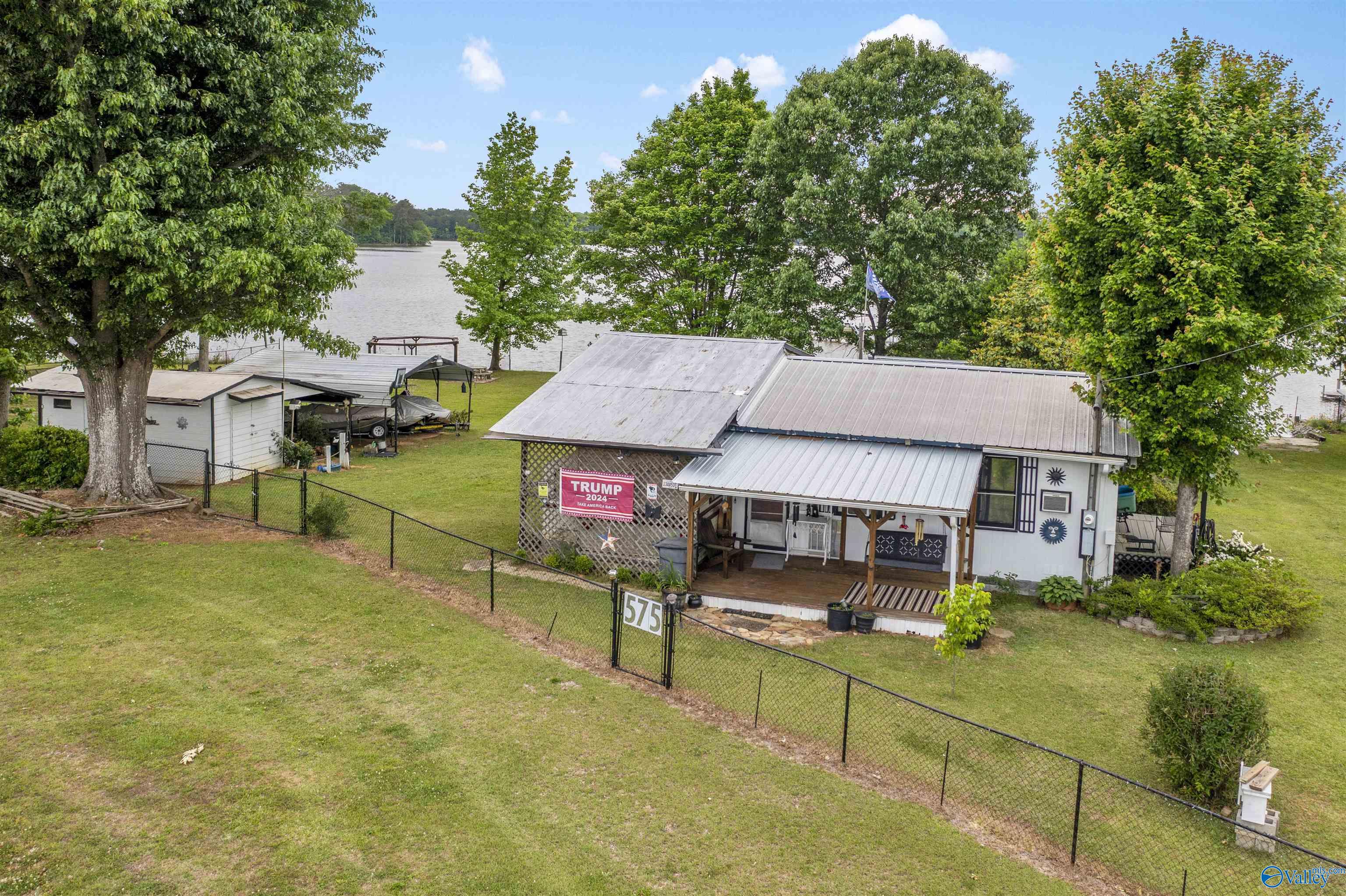 575 County Road 789