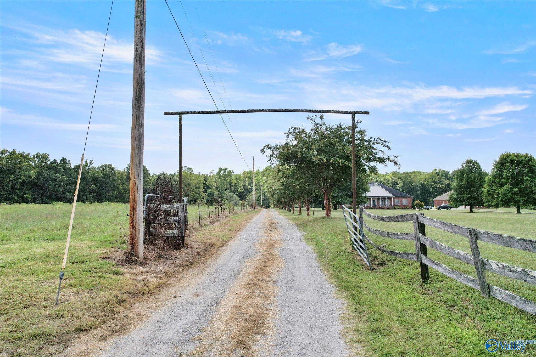 1636 Mckee Road, Toney, Alabama image 7