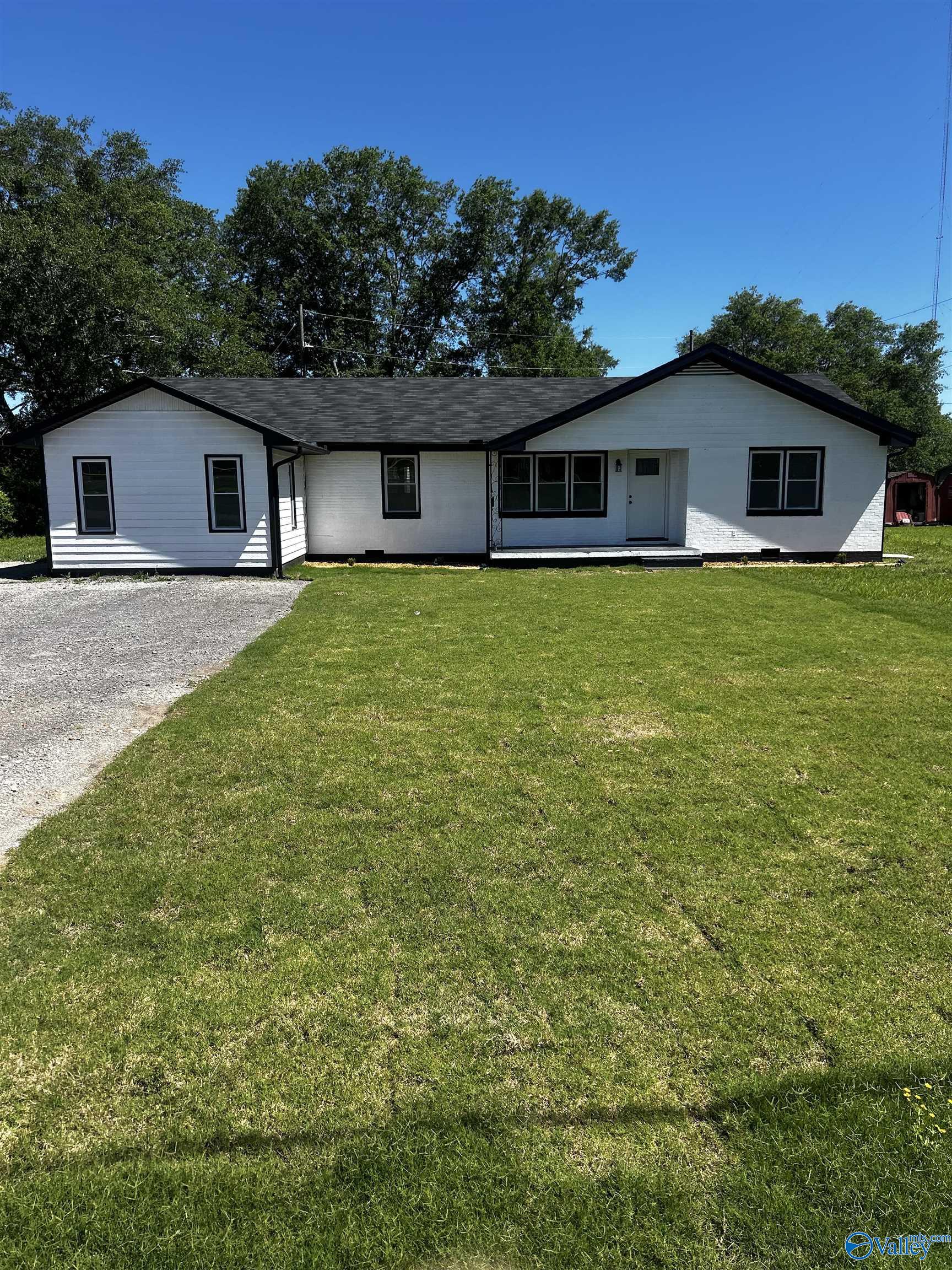 13471 Court Street, Moulton, Alabama image 1