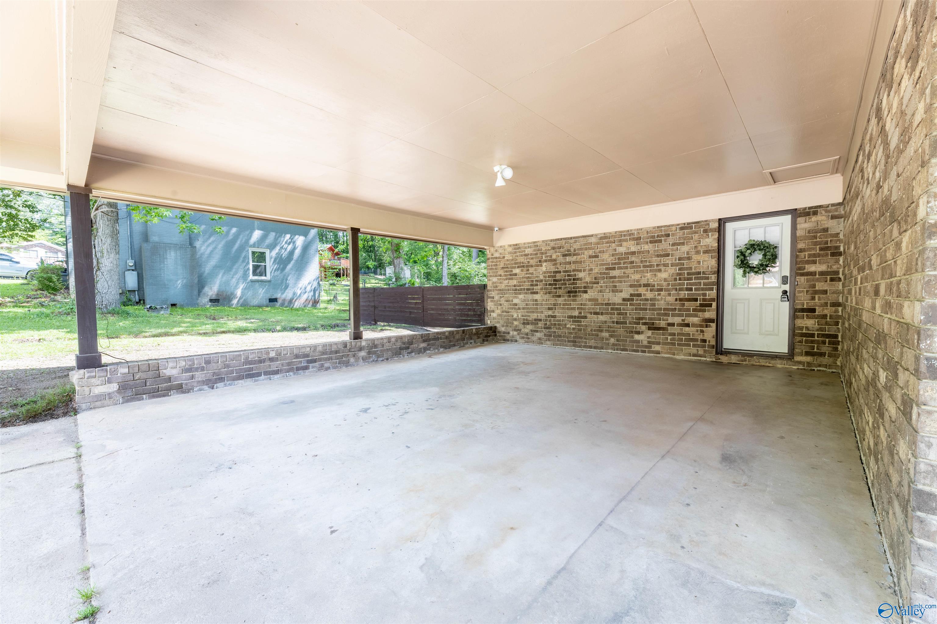 944 E Tomahawk Trail, Gadsden, Alabama image 8