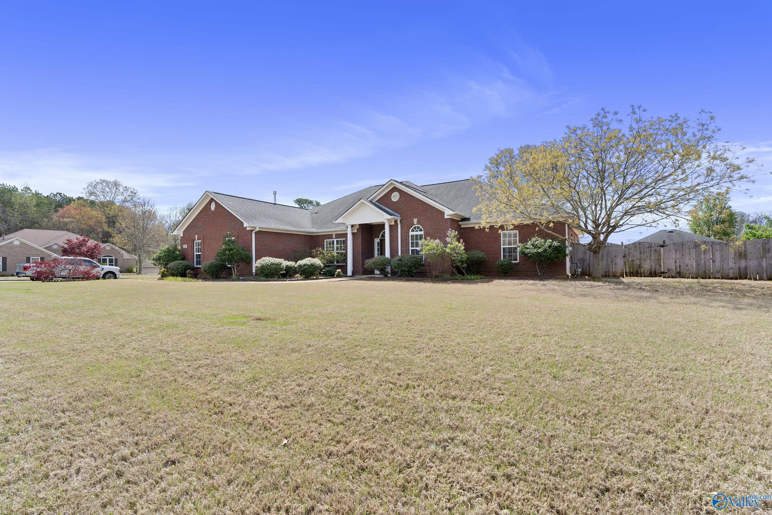 100 Ridgerun Court, Madison, Alabama image 3