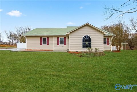 Apartment For Sale - 141 Old Silo Road<br/> Laceys Spring, AL 35754