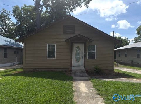 Homes For Sale - 507 N 33rd Street<br/> Gadsden, AL 35904