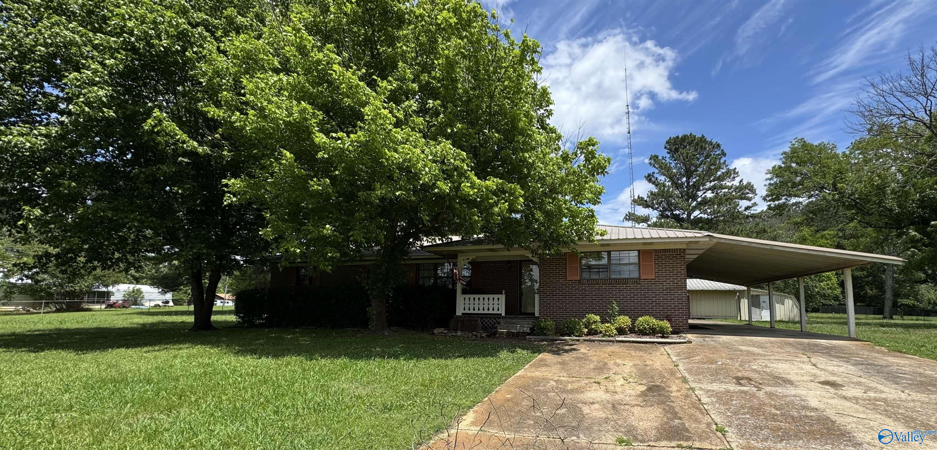 1342 Anderson Road, Gadsden, Alabama image 1