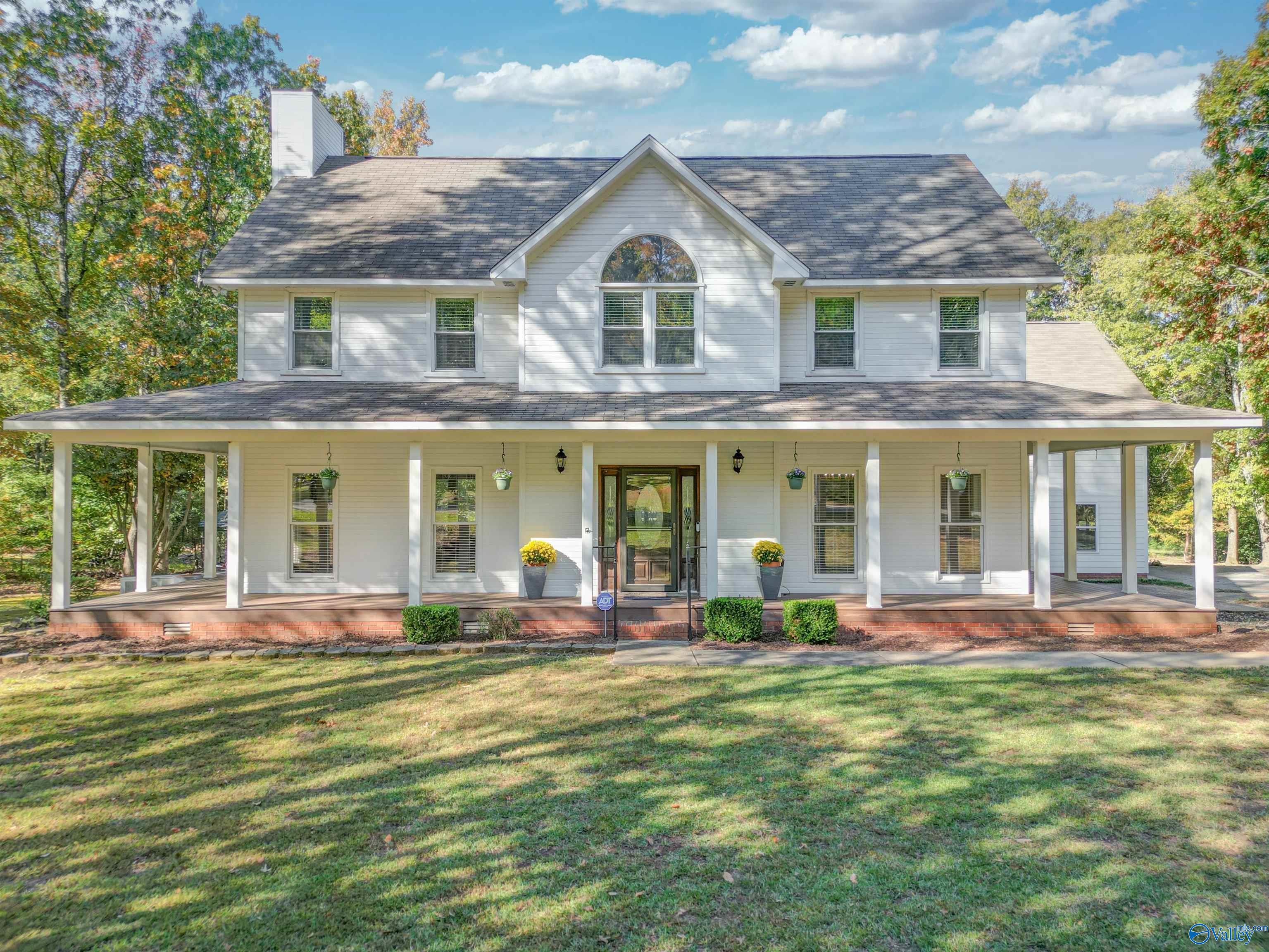 4409 Dogwood Drive, Decatur, Alabama image 1