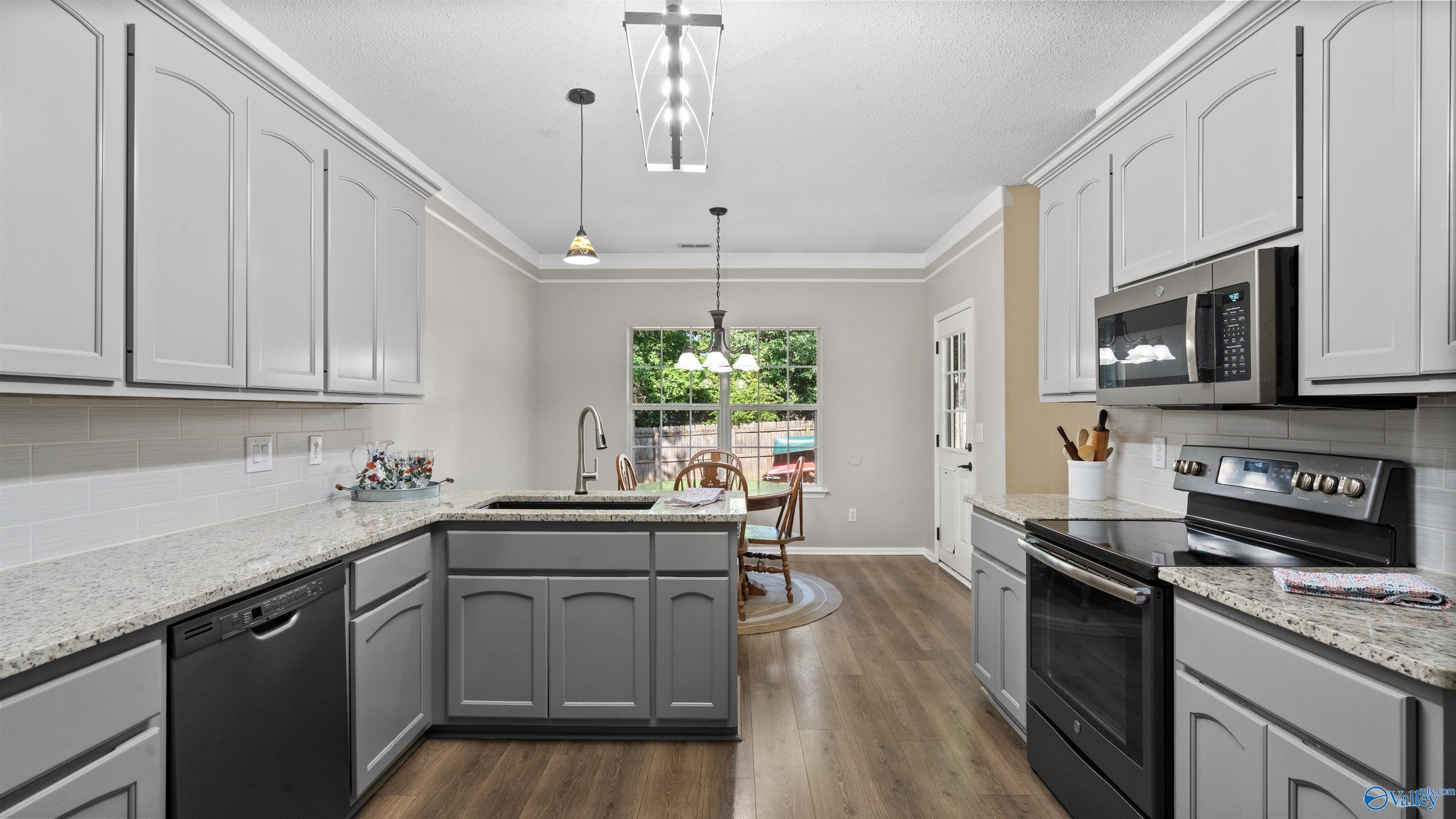 200 Green Springs Lane, Madison, Alabama image 17