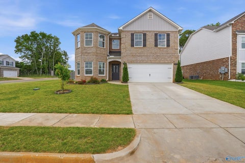 Homes For Rent - 101 Brighton Lake Court<br/> New Market, AL 35761
