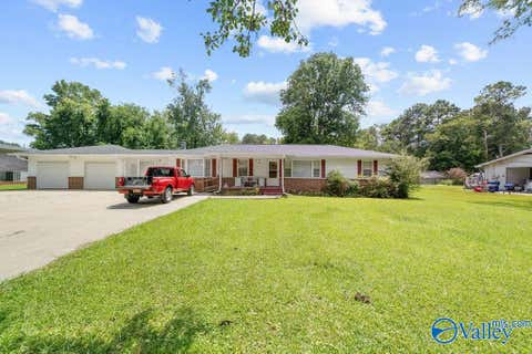 Homes For Sale - 319 Pickens Street<br/> Etowah County, Attalla, AL 35954