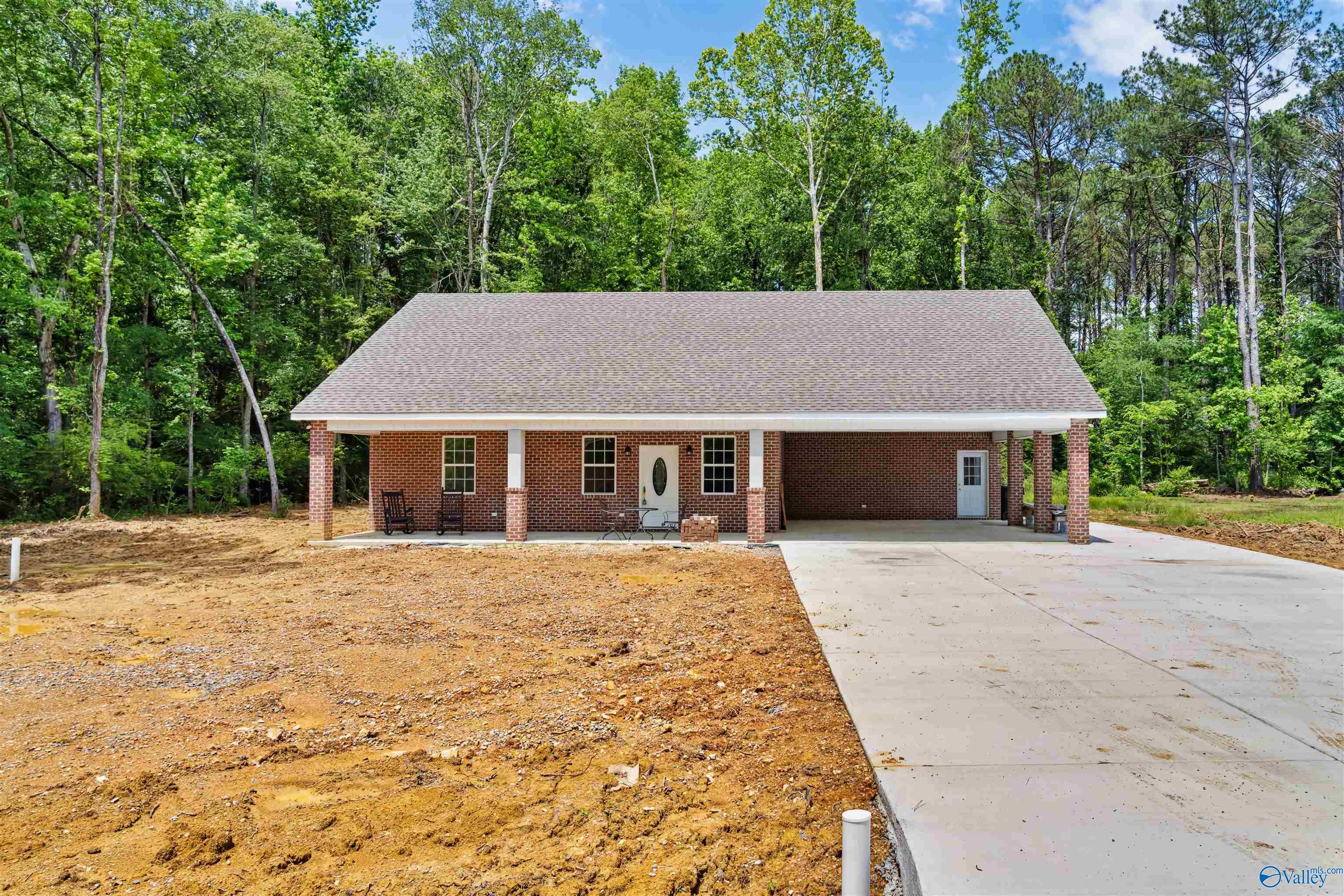 1201 Larry Drive, Scottsboro, Alabama image 28