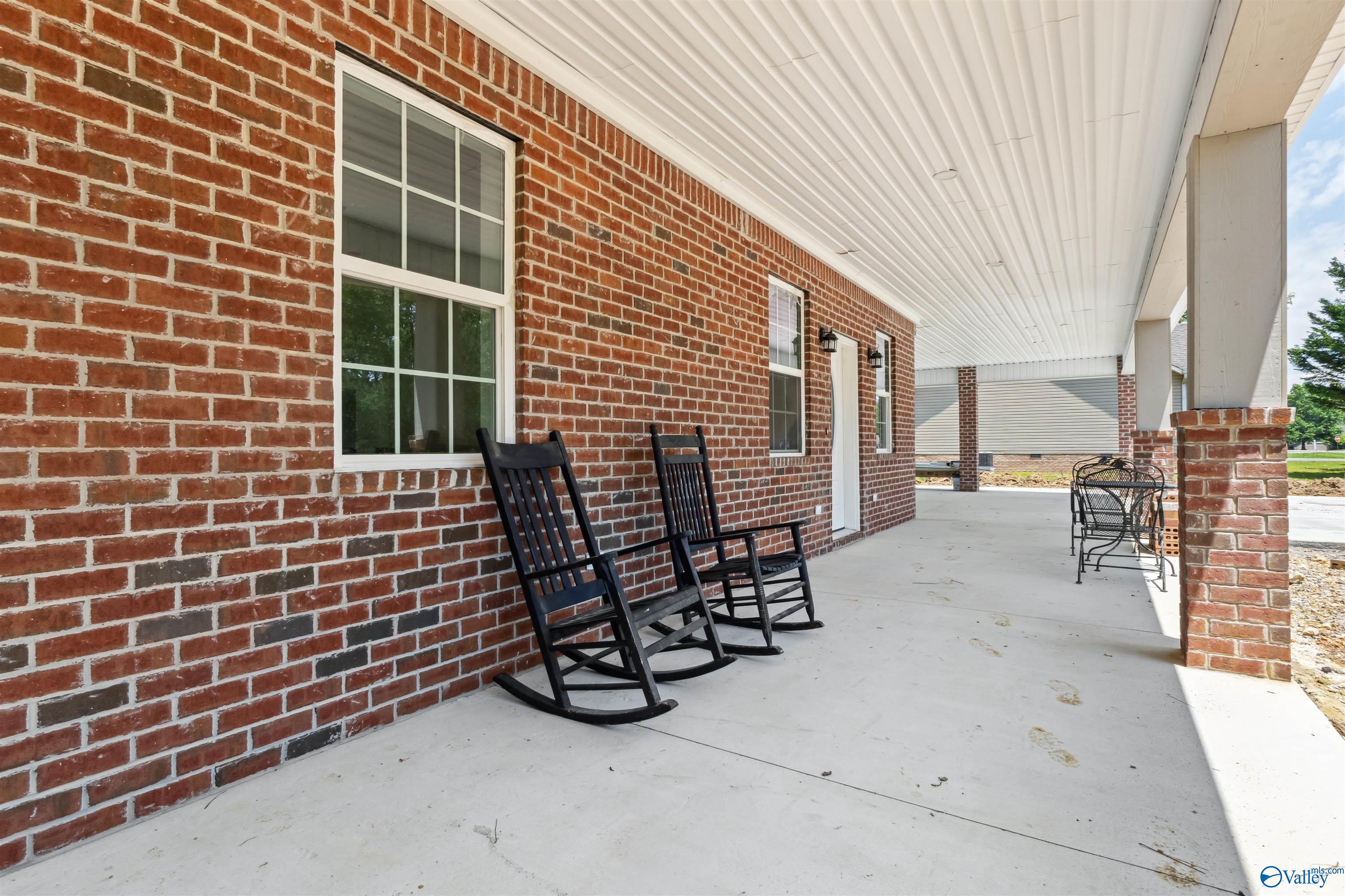 1201 Larry Drive, Scottsboro, Alabama image 31