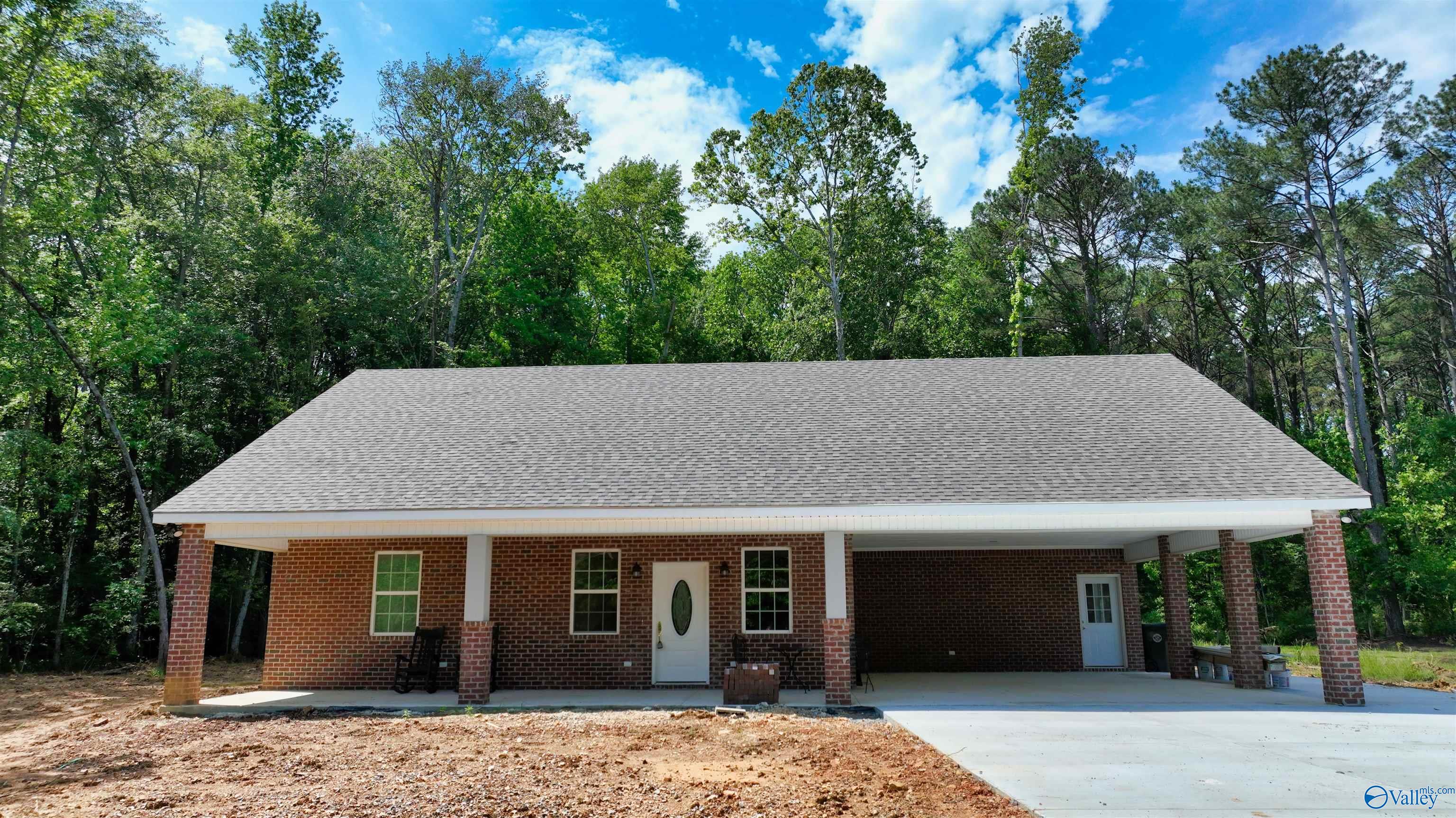1201 Larry Drive, Scottsboro, Alabama image 46
