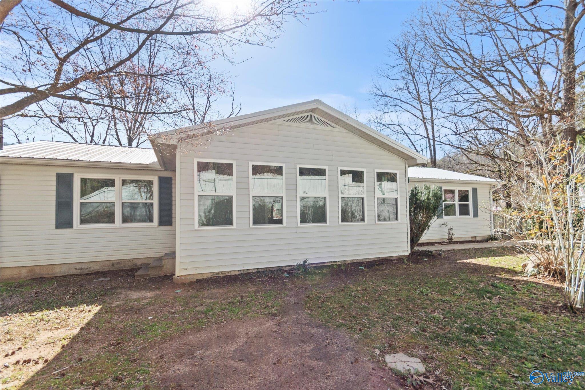 839 Bow Range Road, Guntersville, Alabama image 7