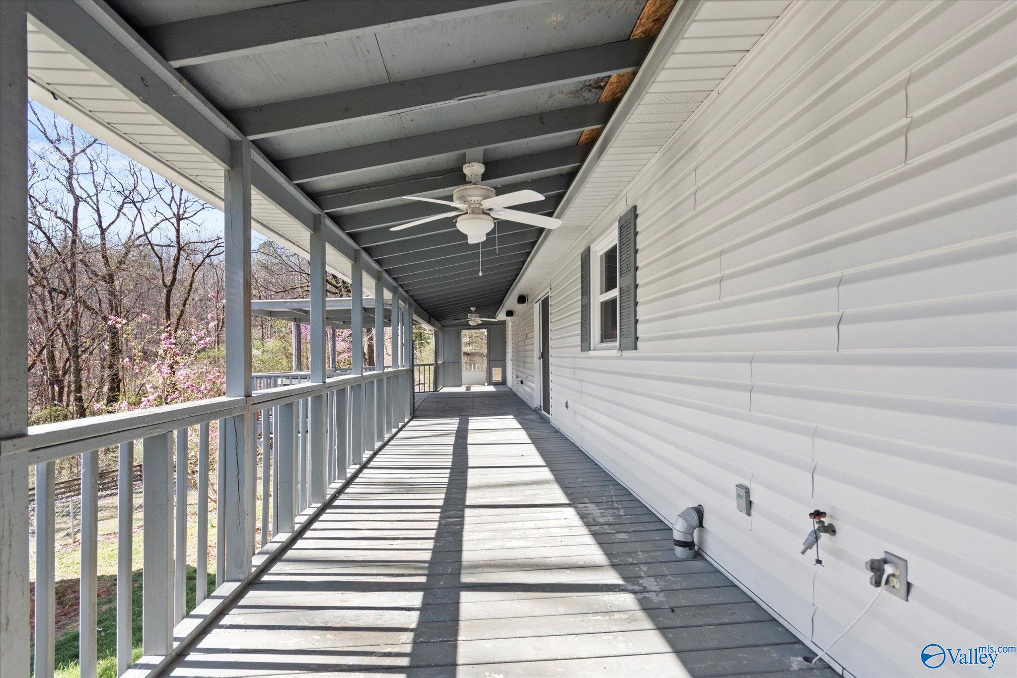 839 Bow Range Road, Guntersville, Alabama image 10