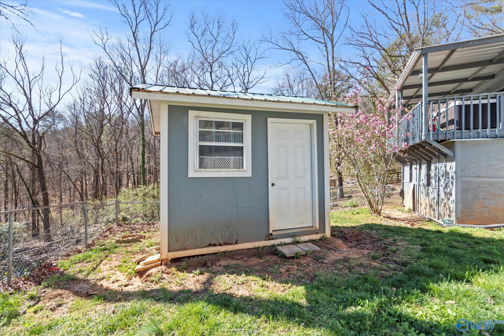 839 Bow Range Road, Guntersville, Alabama image 21