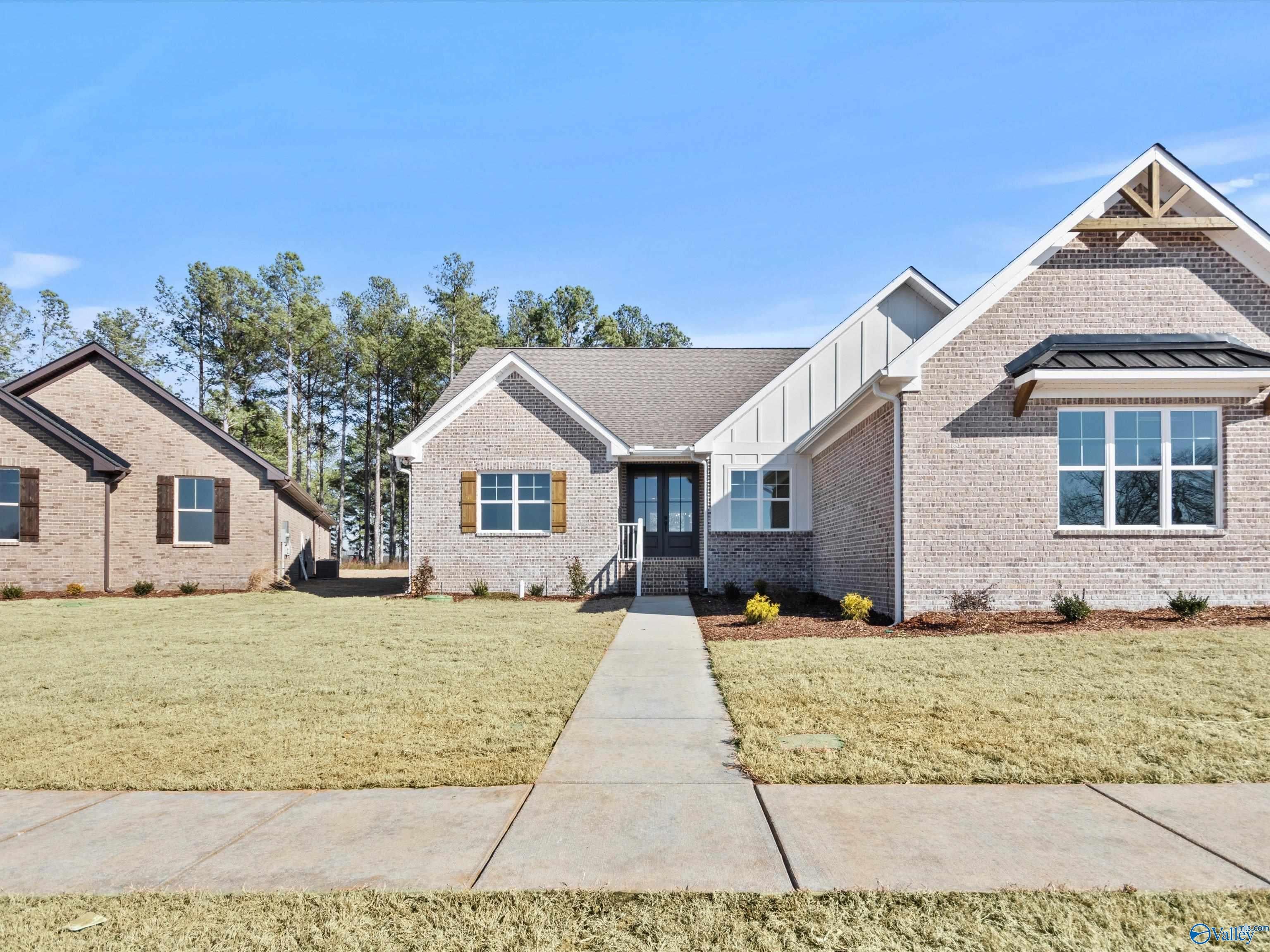 22040 Mulligan Parkway