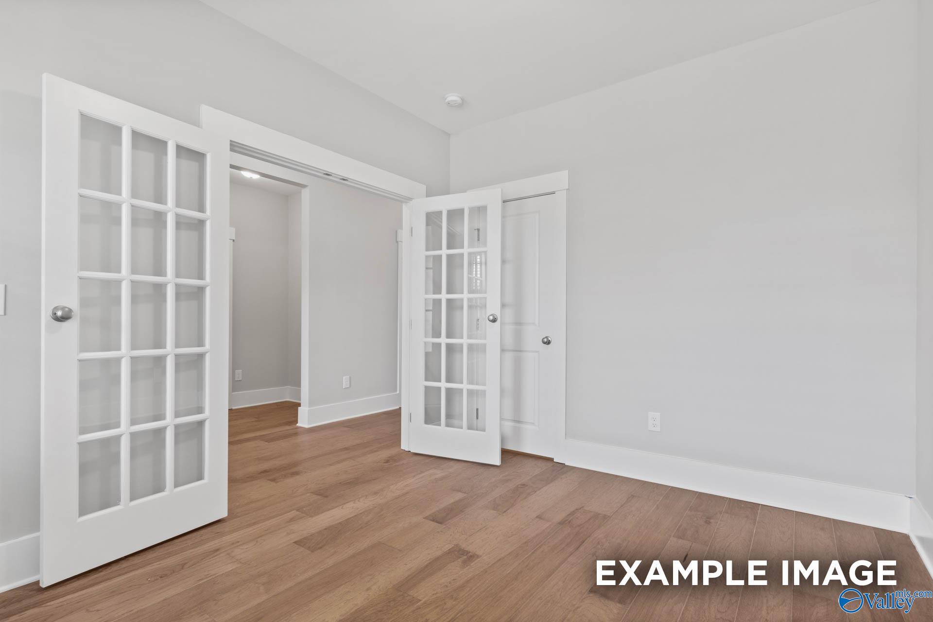 20960 English Ivy Lane