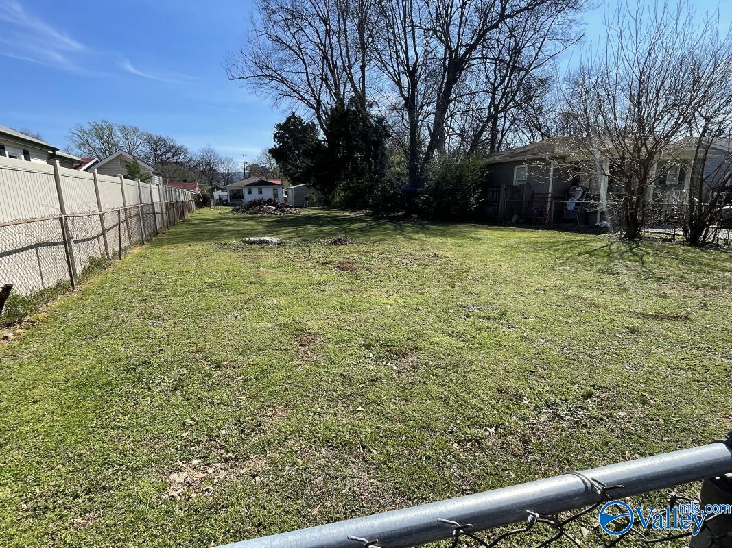 816 Peachtree Street, Huntsville, Alabama image 2