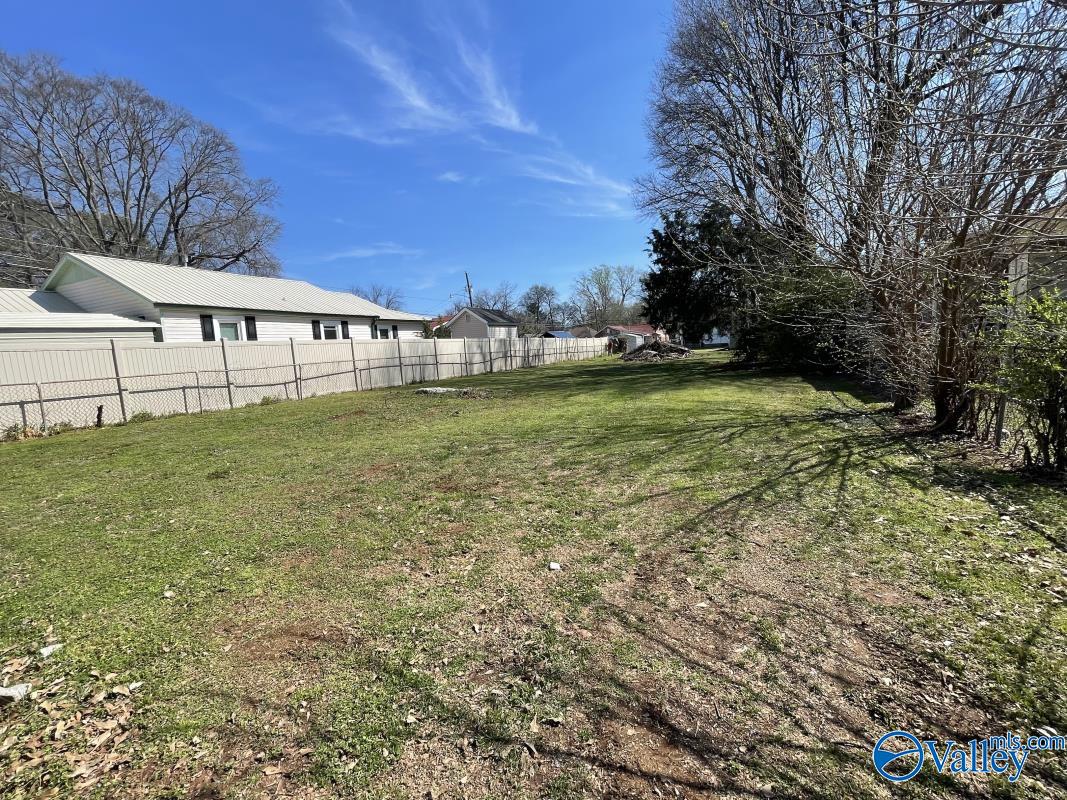 816 Peachtree Street, Huntsville, Alabama image 4