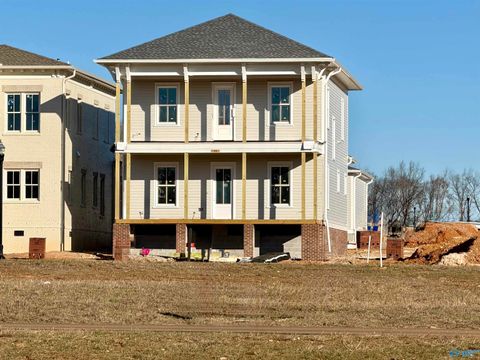 Homes For Sale - 36 Peace Street<br/> Huntsville, AL 35806