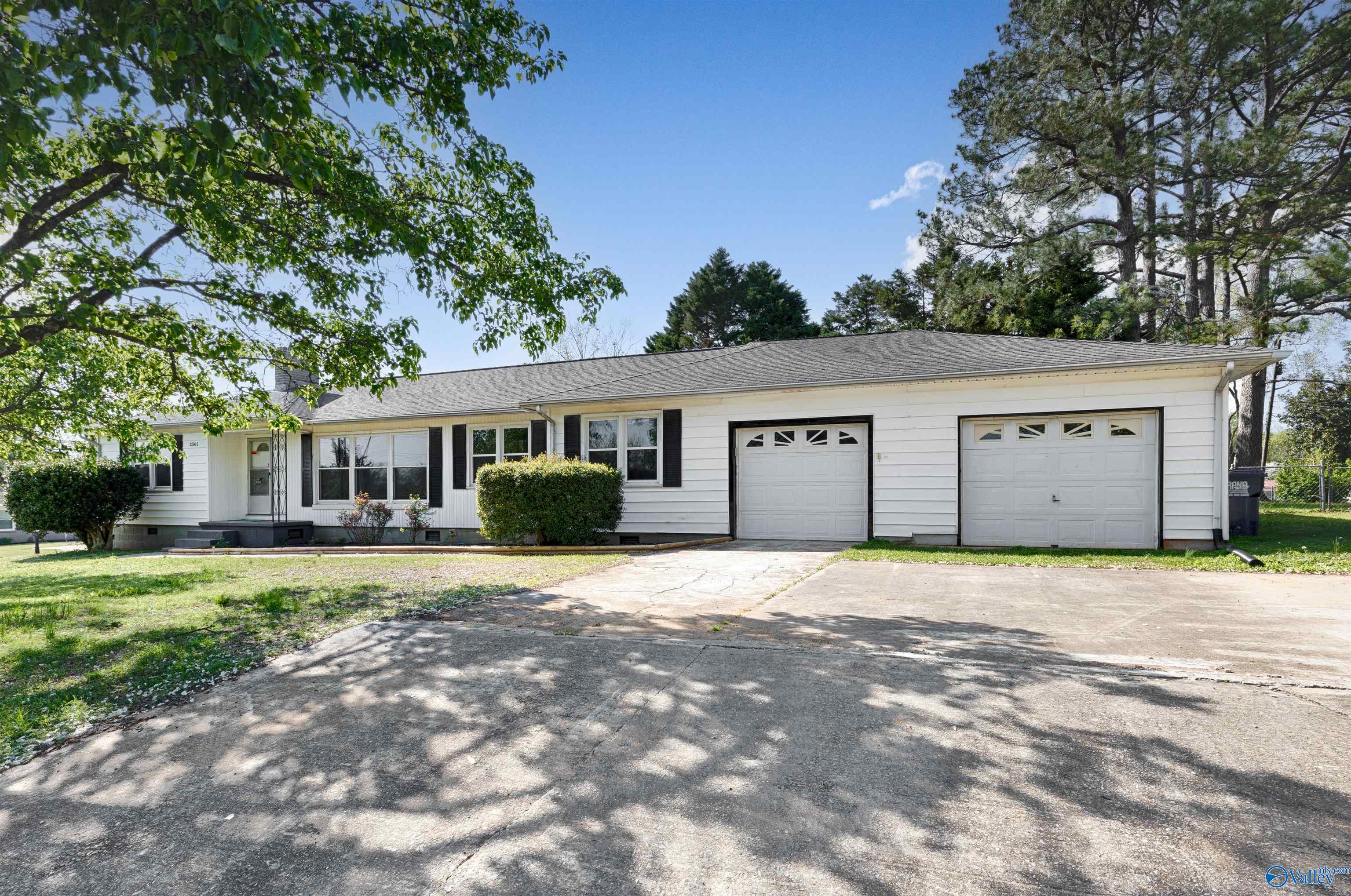 2501 Andrew Jackson Way, Huntsville, Alabama image 3