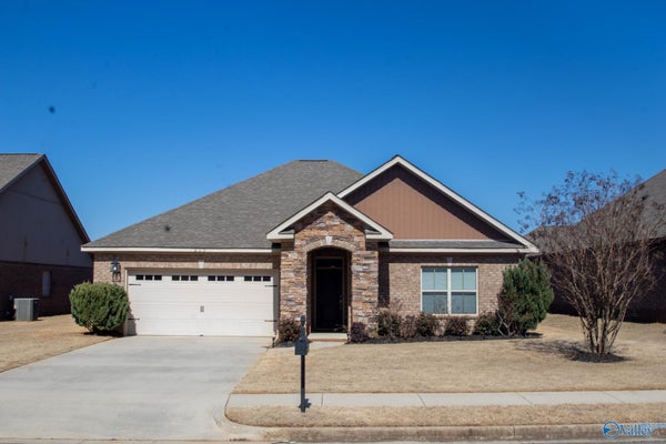 213 BALOTA ST, MERIDIANVILLE, AL 35759 - Image 7c0e0e760c9cb32a4c49d09d026b87f6/1633844623