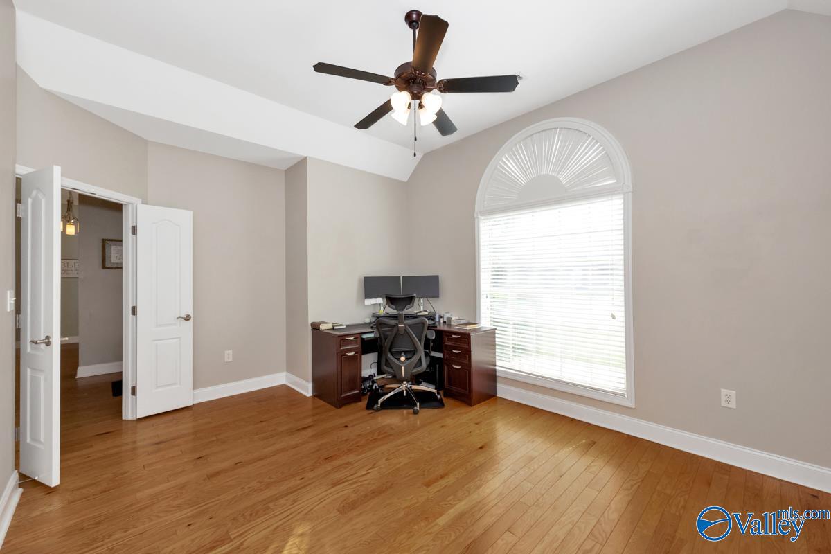 7311 Sanctuary Cove Drive, Owens Cross Roads, Alabama image 15
