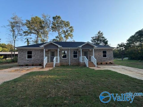 Multifamily For Rent - 213 Jones Street #B<br/> Huntsville, AL 35806