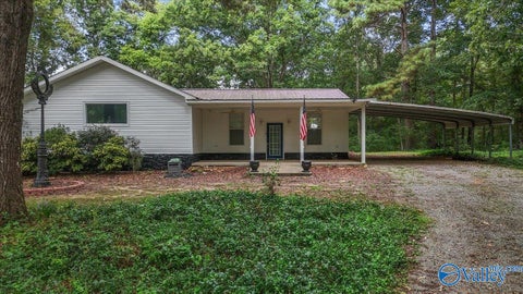 Homes For Sale - 1504 Vaughn Road<br/> Altoona, AL 35952