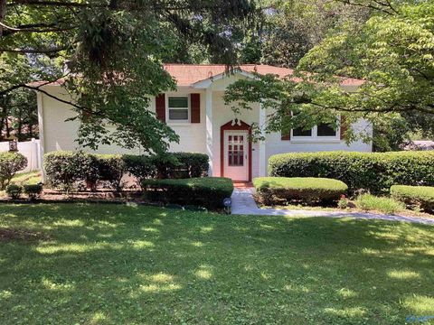 Homes For Sale - 2802 NW Brett Road<br/> Huntsville, AL 35810