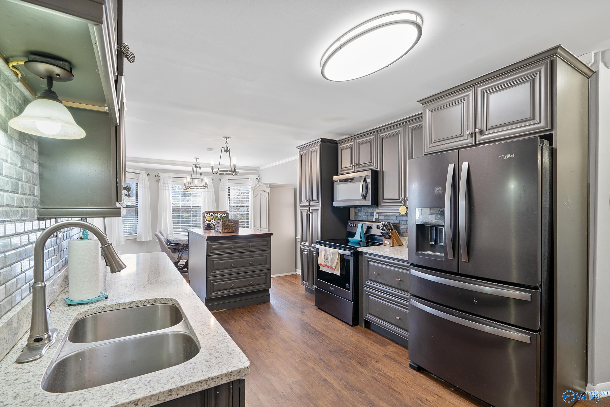 2121 Villaret Drive, Huntsville, Alabama image 8