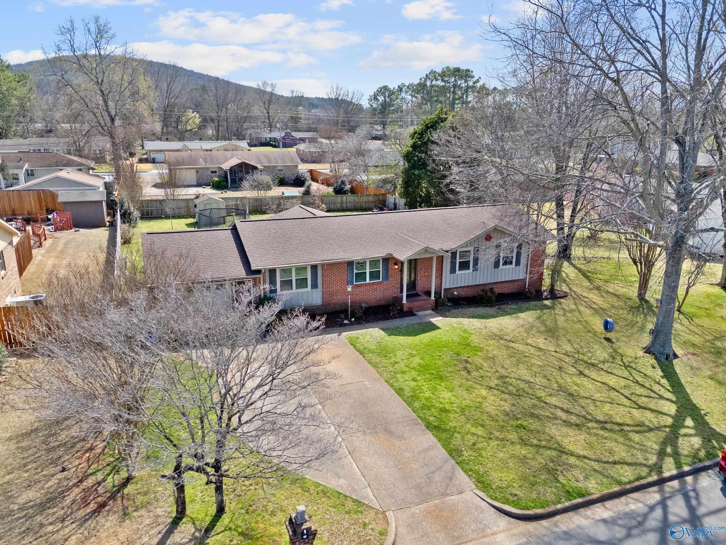 2121 Villaret Drive, Huntsville, Alabama image 24