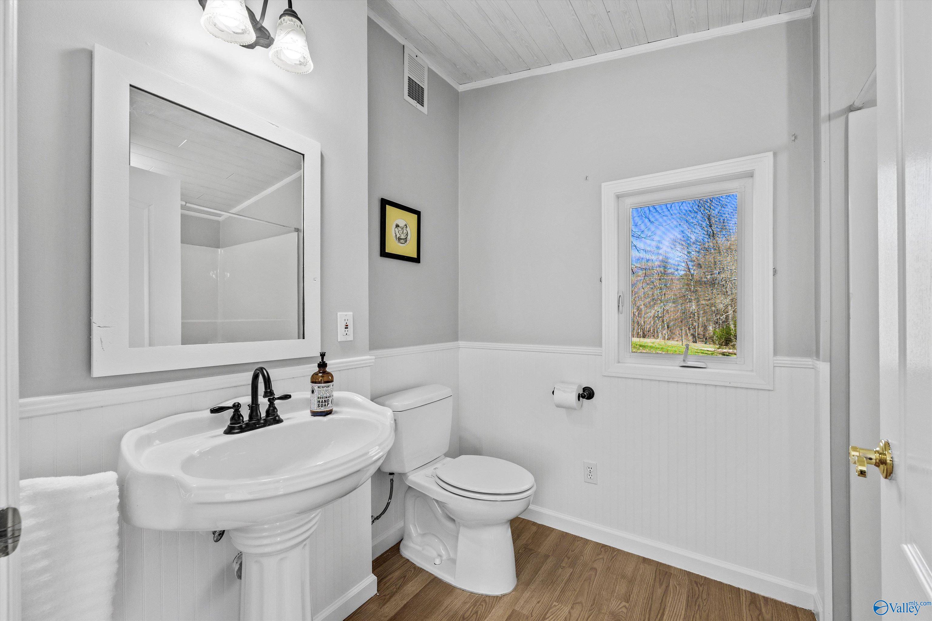 69 SE Shannon Drive, Laceys Spring, Alabama image 25