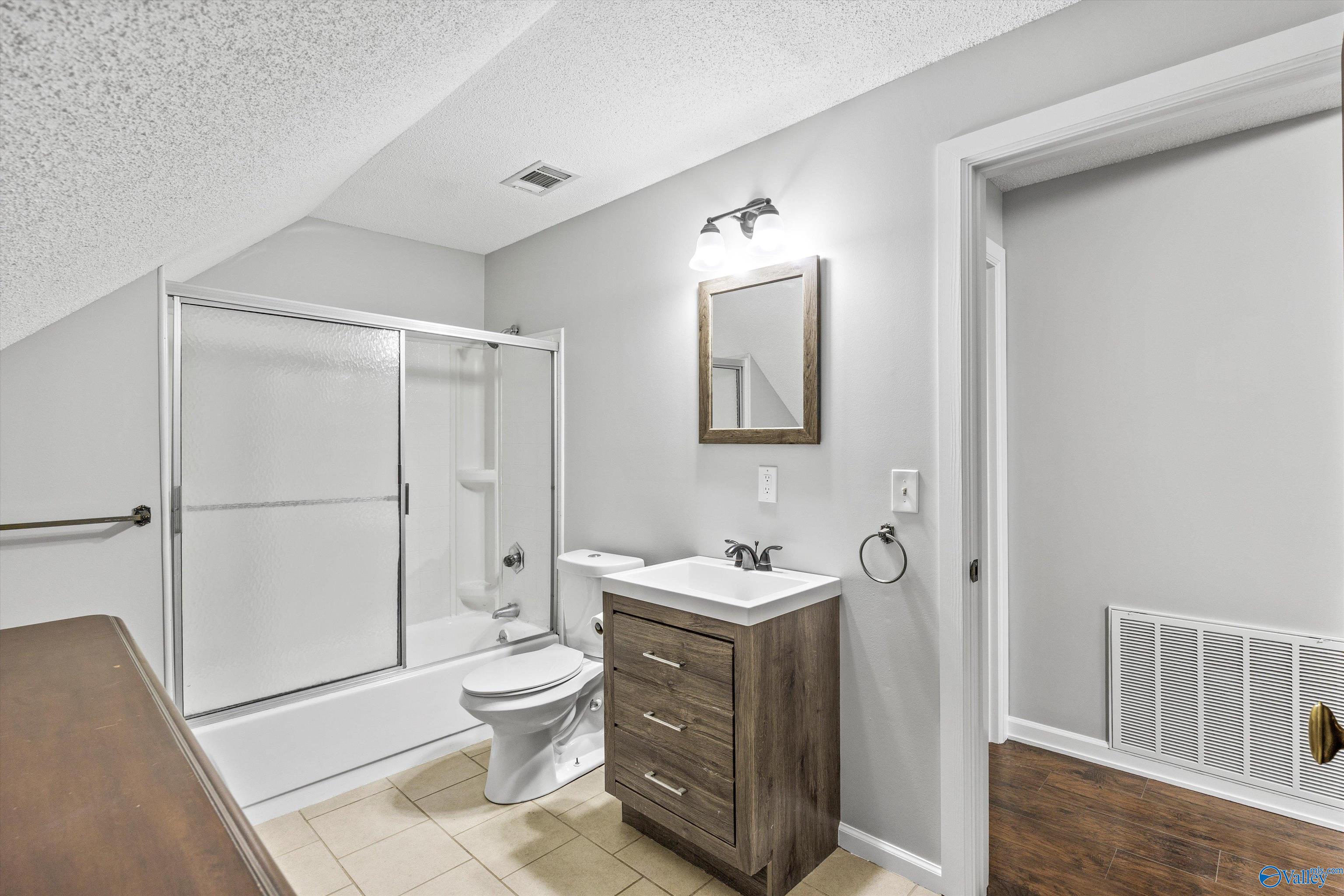 69 SE Shannon Drive, Laceys Spring, Alabama image 35