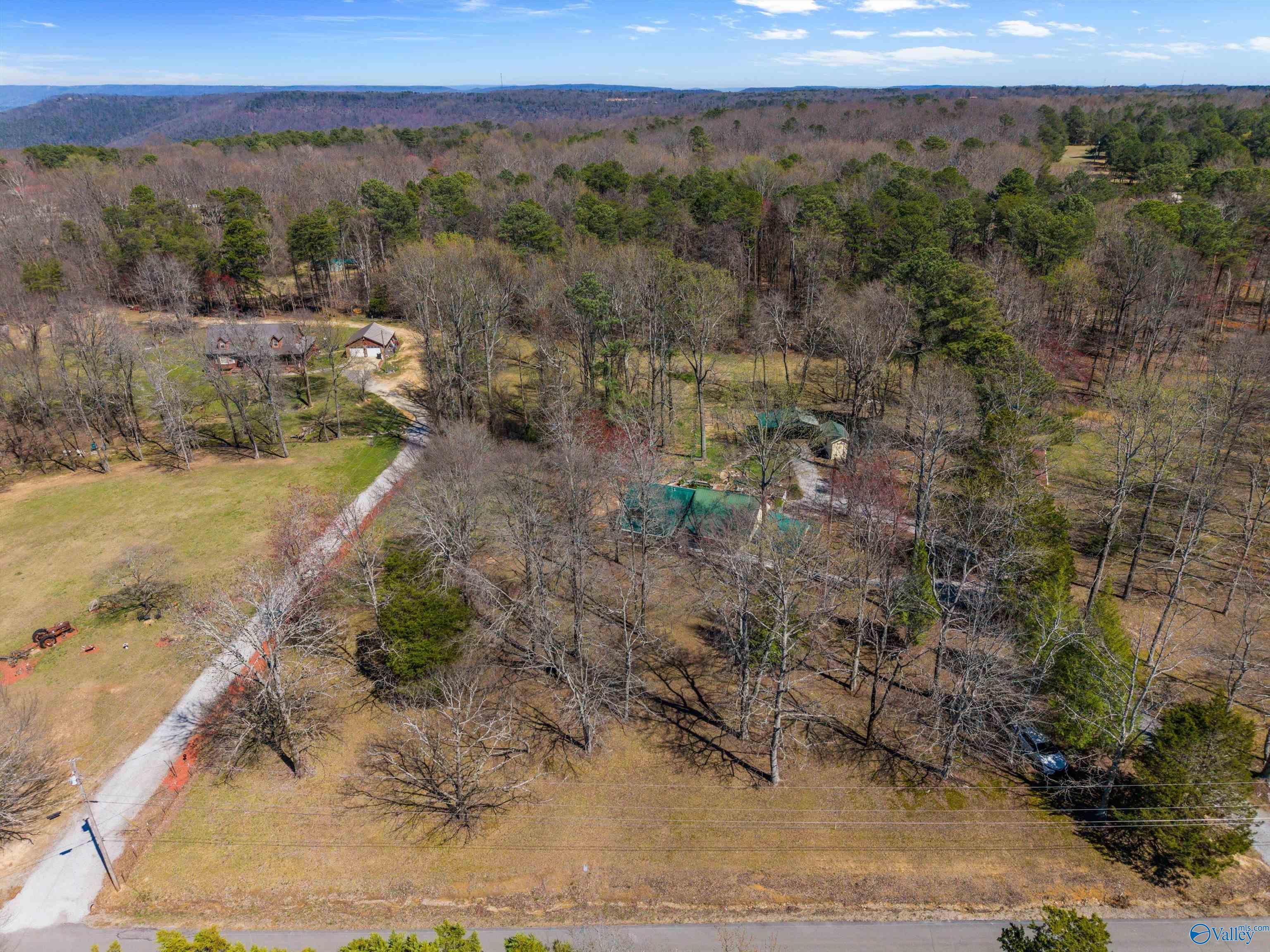 69 SE Shannon Drive, Laceys Spring, Alabama image 48