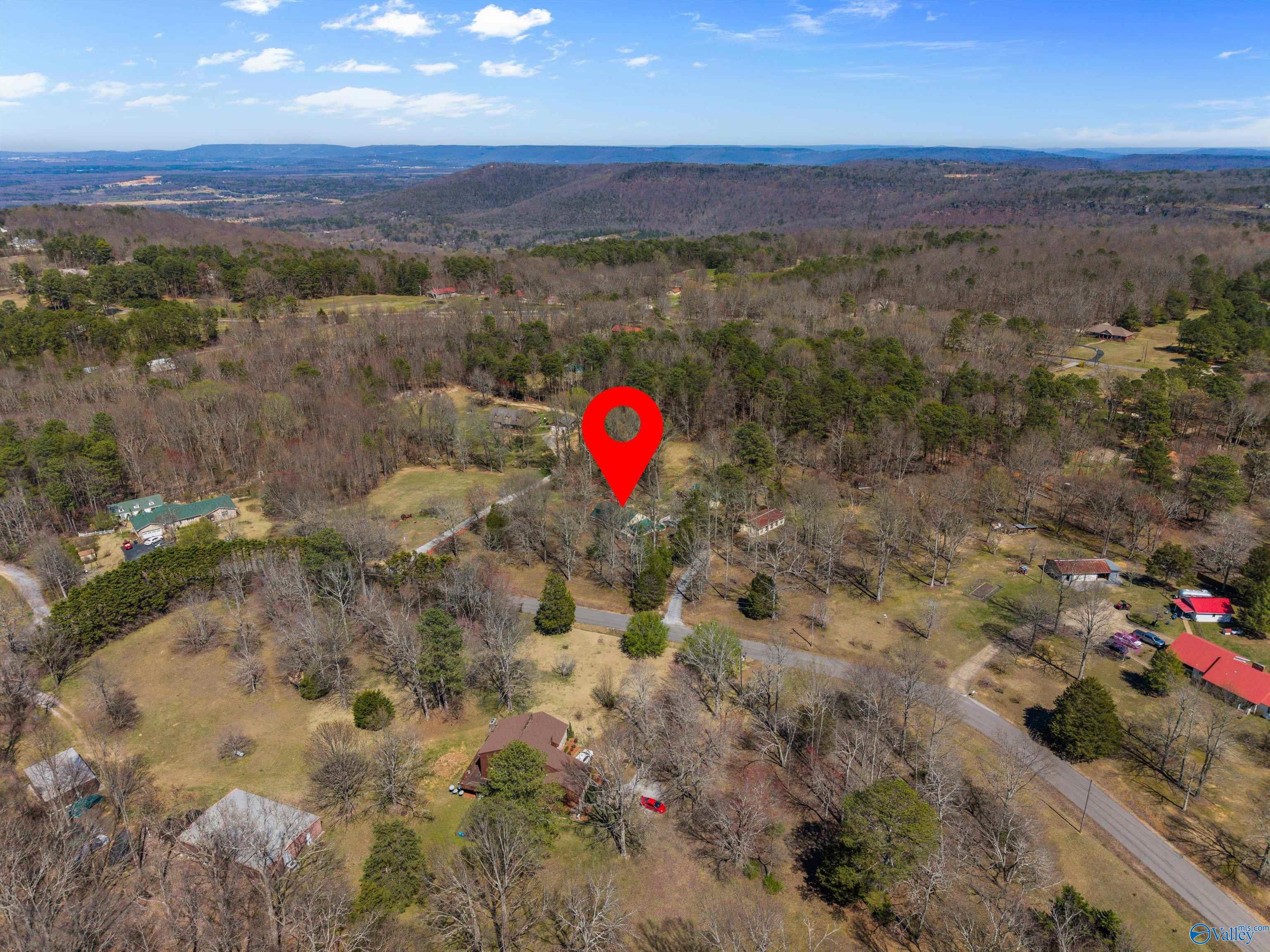 69 SE Shannon Drive, Laceys Spring, Alabama image 50
