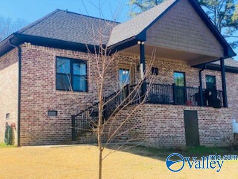 Photo of 341 County Road 224, Dutton, AL 35744 (MLS # 21910012)